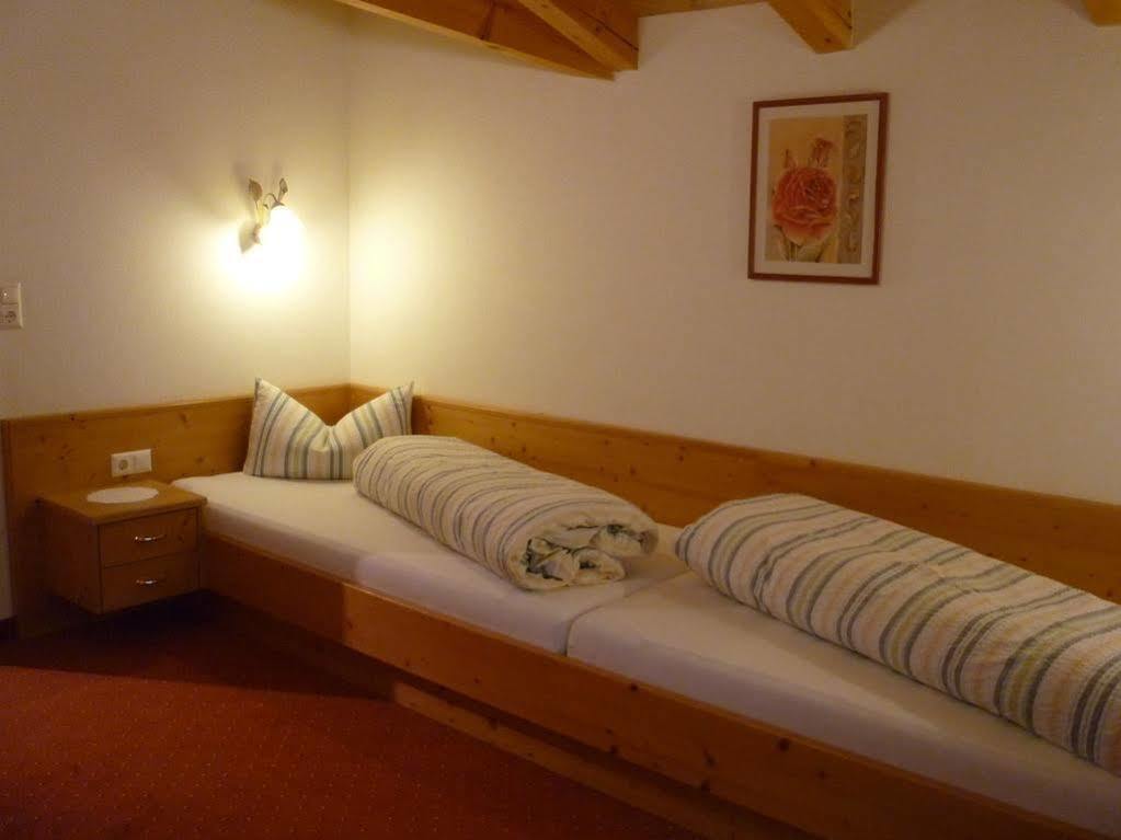 Haus Bergzauber Apartment Neustift im Stubaital Ngoại thất bức ảnh